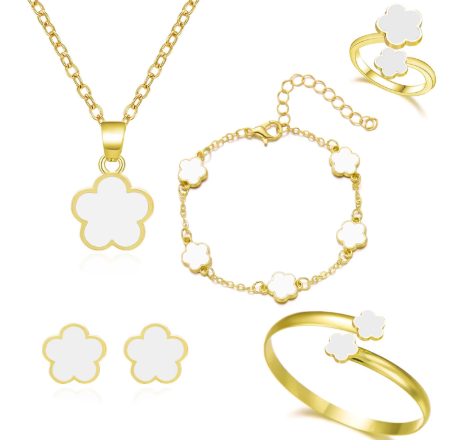 Conjunto Lucky Clover –Set de joyería femenina :collar, pulsera y pendientes de trébol 🌸